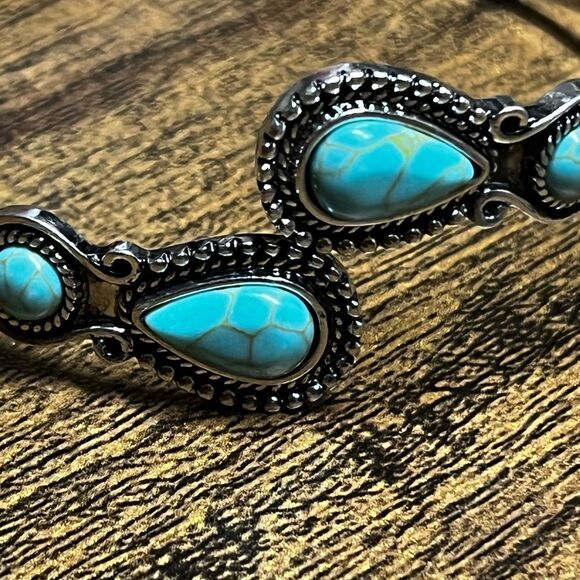 Western Fake Turquoise Stone Antique Cuff Bangle Bracelet - Picture 5 of 9